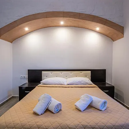 Konukevi Katerina View Mykonos Town