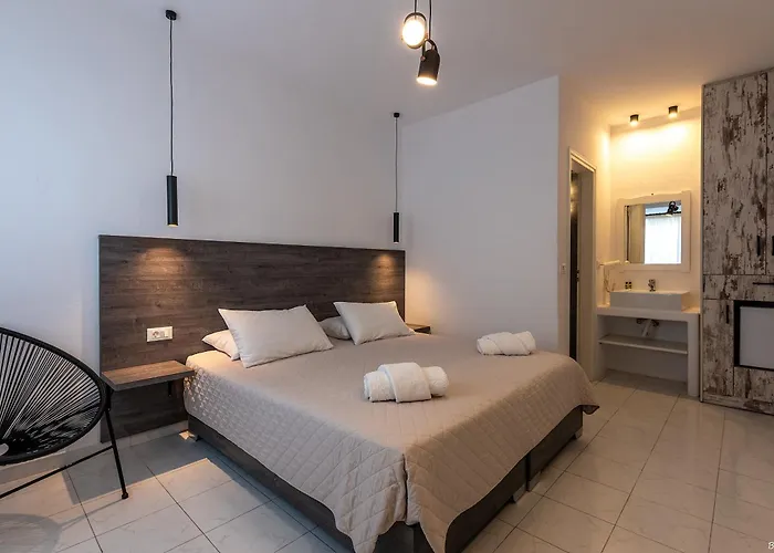 Πανσιόν Katerina View 3*